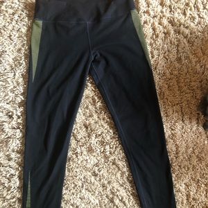 FABLETICS LEGGINGS